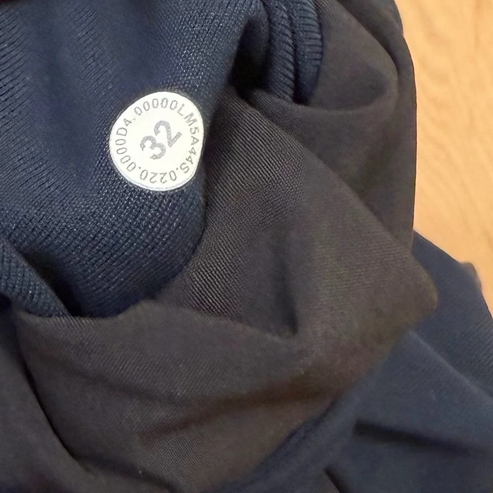 LIKE NEW Lululemon ABC Slim-Fit Pant 27